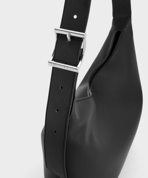 CHARLES ＆ KEITH（チャールズ&キース） ショルダーバッグ バッグ Zora