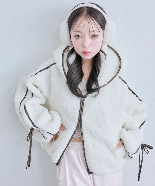 OLIVE des OLIVE（オリーブデオリーブ） ブルゾン アウター パイピング