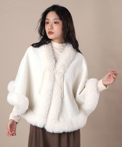 gossip!ロサンゼルス ポンチョ 「Y2Kガーリー」レトロファー付き