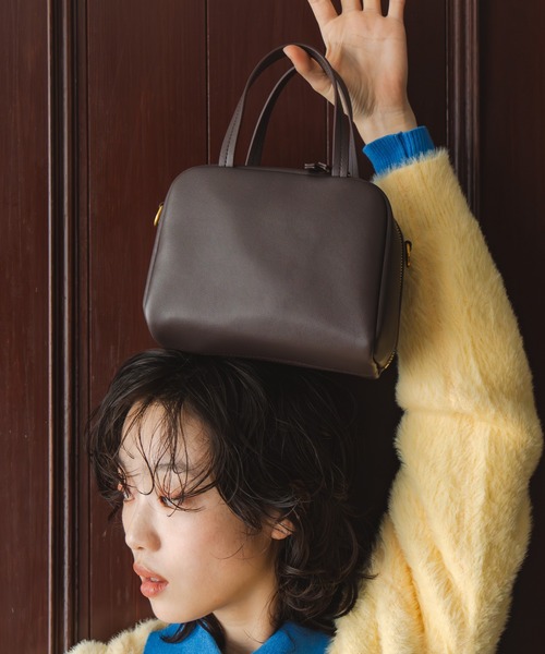 レディース ボストンバッグ ショルダーストラップ付 ブラック 上品オシャレ LA MARGE ボストンバッグ 「LA MARGE」「本革」スクエア レザー ミニ