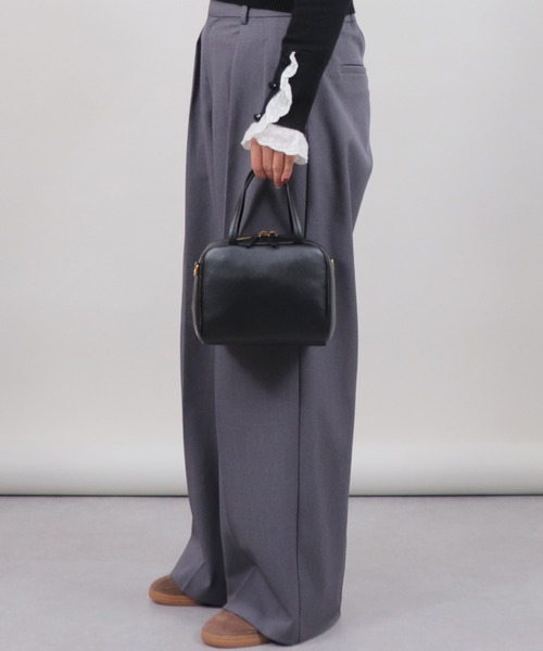 【美品】LAMAFラマフ ボストンバッグ 大容量 ブラック 極上本革 イタリア製 LA MARGE ボストンバッグ 「LA MARGE」「本革」スクエア レザー ミニ