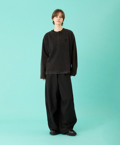 ONCILY（オンシェリー） ヘンリーネック tシャツ HEART LOGO HENLEY