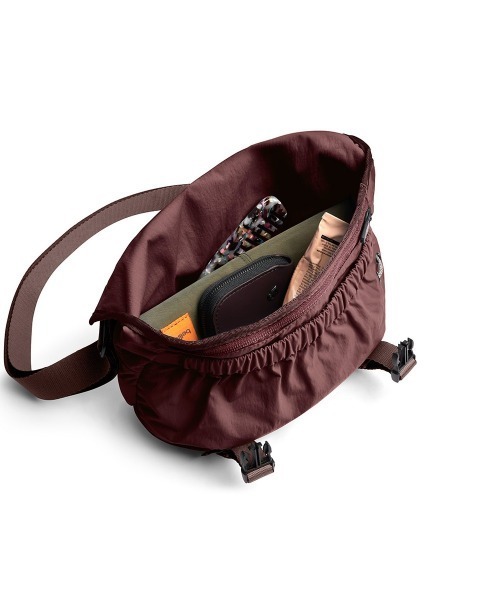 ショルダーバッグ Bellroy-メッセンジャーバッグ Cinch Mini Messenger Bag メンズ レディース_14