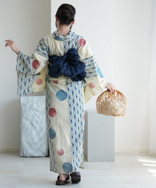 【即購入可♡】綿麻浴衣（柄：紺色の麻の葉と鞠）＋下駄＋着付け小物のお得セット！ utatane 浴衣 浴衣3点セット 綿麻 紺色の麻の葉と鞠 レディース