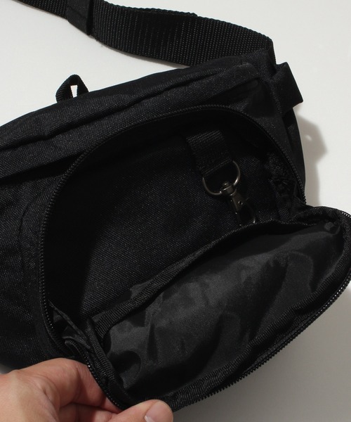 Carhartt ウエストポーチ 「Carhartt カーハート」Waist Pack