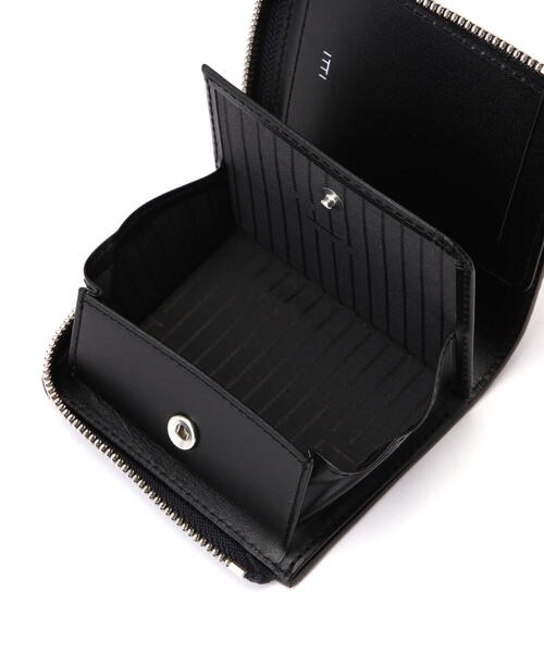 ITTI イッチ　二つ折り財布　ブラック　美品　L字ファスナー ITTI（イッチ） 財布 ITTI/イッチ/CRISTY VERY COMPACT WLT .5 / DIPLO
