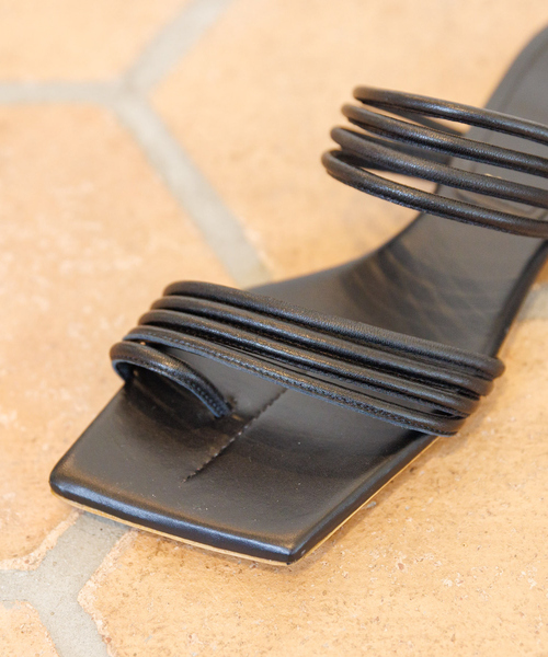 HENRI EN VARGO サンダル 「HENRI VARGO/ヘンリエンヴァーゴ」スクエア  