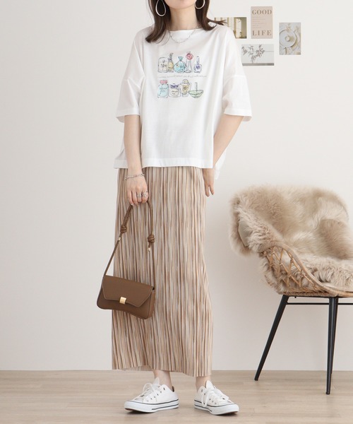 tシャツ Anna Nicola 香水瓶刺繍Ｔシャツ レディース Anna Nicola tシャツ 香水瓶刺繍Tシャツ レディース : ZOZOTOWN