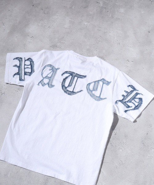 in the attic（インジアティック） スマホショルダー tシャツ デニム