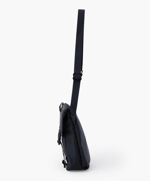 ブリーフィング　ショルダーバッグ　16,500円税込 BRIEFING（ブリーフィング） ショルダーバッグ QUILTED JUMPER S