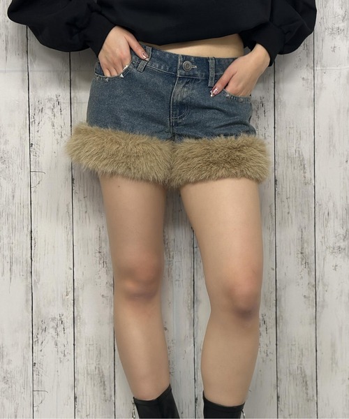 パンツ 「裾ファー付き×デニム素材」デニムショートパンツ／秋冬Y2K