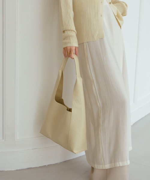 NEUNA（ヌナ） ハンドバッグ ニュアンスフェイクレザースクエアバッグ