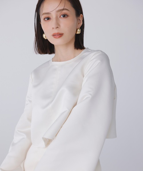 anuans（アニュアンス） ブラウス シャツ ラスターサテンフレア