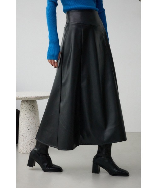 AZUL BY MOUSSY（アズールバイマウジー） ロング スカート レザー