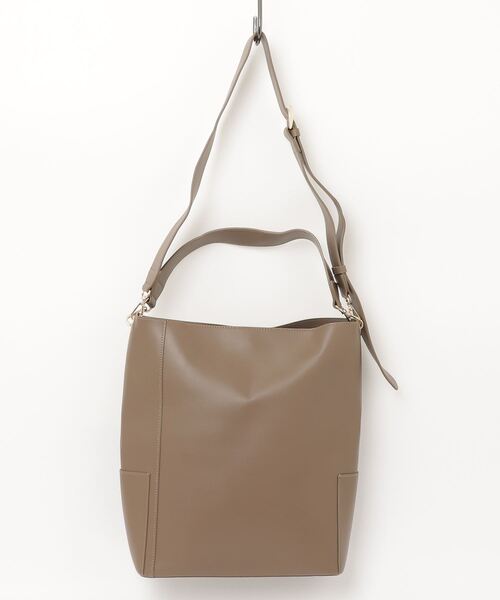 バッグ RANDEBOO RANDEBOOの話題沸騰中のNEWアイコンバッグより”Style hobo bag