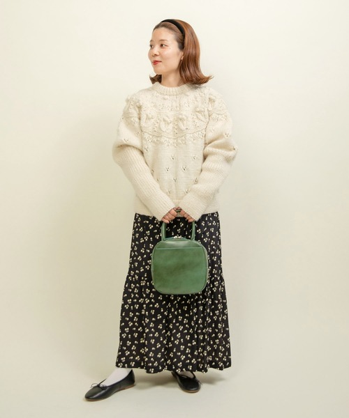 CHILD WOMAN ニット セーター ネパールギルボックス 求心もよう