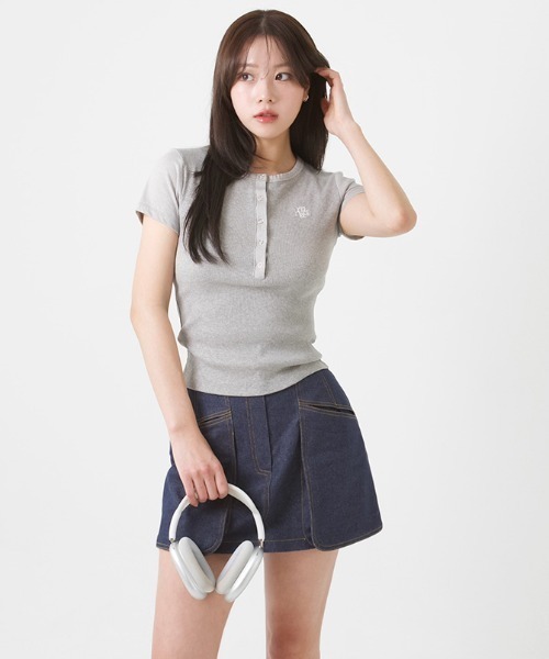 tシャツ A'GEM/9 × .kom 「muah muah/ムーアムーア」Semi-open logo short sleeve t-shirt /の画像