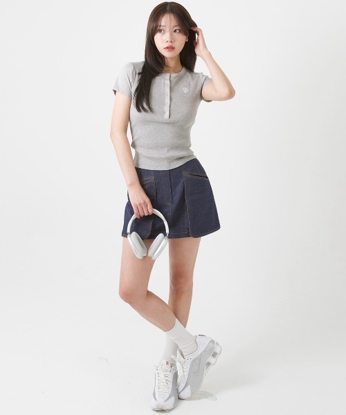 tシャツ A'GEM/9 × .kom 「muah muah/ムーアムーア」Semi-open logo short sleeve t-shirt /の画像