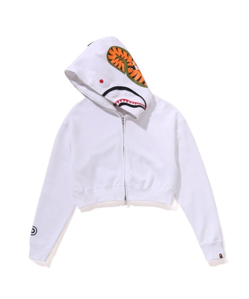 A BATHING APE パーカー A BATHING APE パーカー SHARK CROPPED FULL ZIP HOODIE