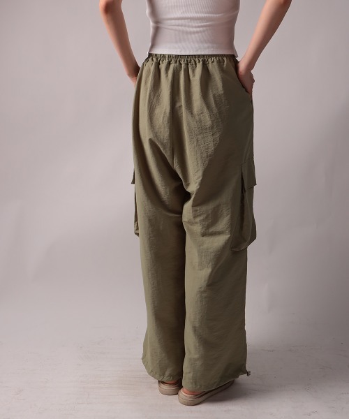 NANAHACHI カーゴパンツ シャカシャカ カーゴワイドパンツ レディース