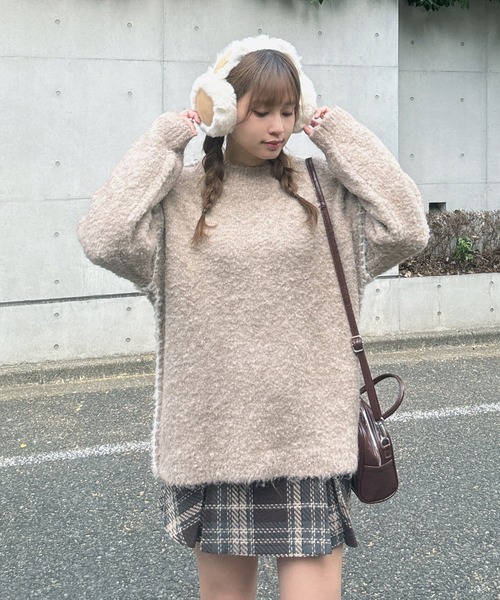 AS KNOW AS（アズノゥアズ） ニット セーターふんわりハンドステッチ