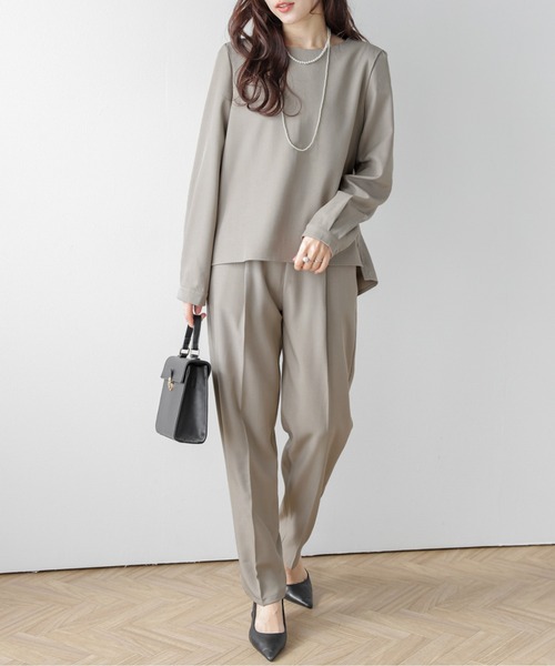 セットアップ バックフリルブラウス＆パンツ レディース : ZOZOTOWN