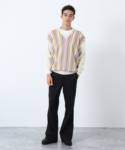 セーター ニット 「FANNI LEMMERMAYER/ファニ レママイヤー」SMU 12 COL V NECK プルオーバー メンズの画像