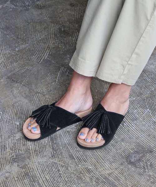 セール】ミネトンカ MINNETONKA フラットサンダル franky