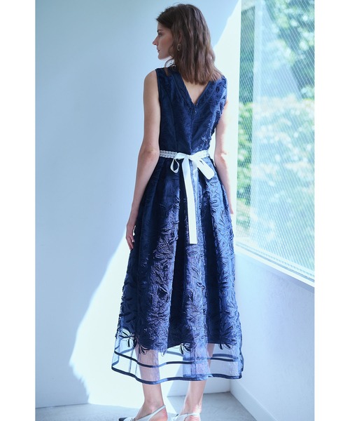 ワンピース Florentina Lace Belted Dress ラインシアーレースドレスの画像