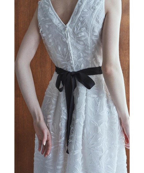ワンピース Florentina Lace Belted Dress ラインシアーレースドレスの画像