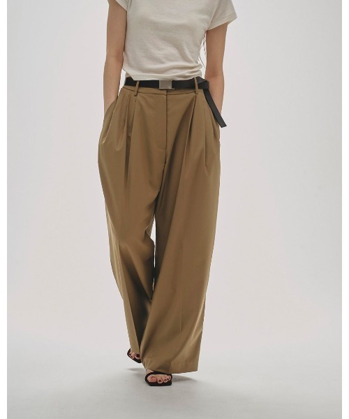 パンツ TODAYFUL Smooth Tuck Trousers TODAYFUL（トゥデイフル）の「【TODAYFUL/トゥデイフル