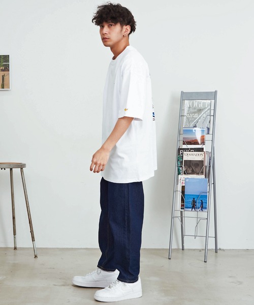 「（What it isNt）ART BY MARKGONZALES」 半袖Tシャツ L ホワイト メンズ_画像4