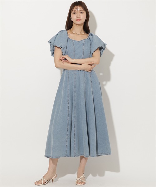 新品未使用　アンドクチュール　デニム花柄ワンピース AND COUTURE（アンドクチュール） ワンピース 半袖 2WAYライトデニム