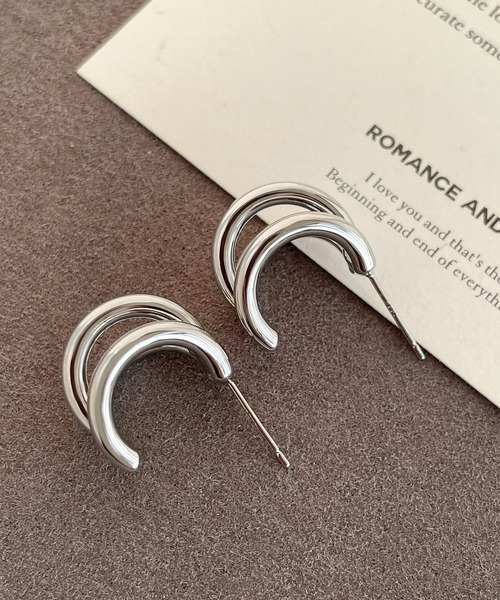 ピアス シンプルなのに上品なトリプルフープピアス レディース