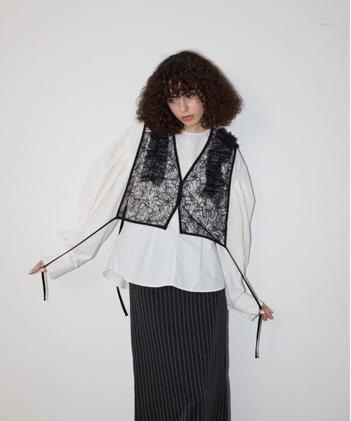 aere アエレ　2way tulle vest 38 チュールベスト SLY（スライ）の「2WAY FRILL TULLE VEST 2ウェイ フリル