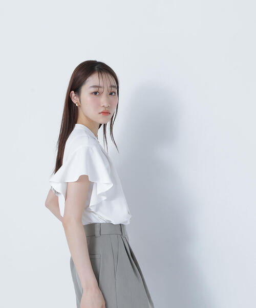 ブラウス シャツ フリルスリーブメタルポイントブラウス レディース フリルスリーブメタルポイントブラウス | NATURAL BEAUTY BASIC