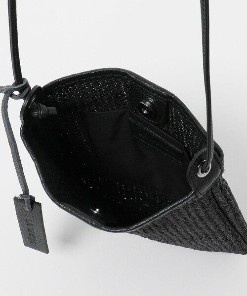 R*S様 LA UNIQA ブラックレザーショルダーバッグ BEAUTY&YOUTH UNITED ARROWS（ビューティーアンドユース