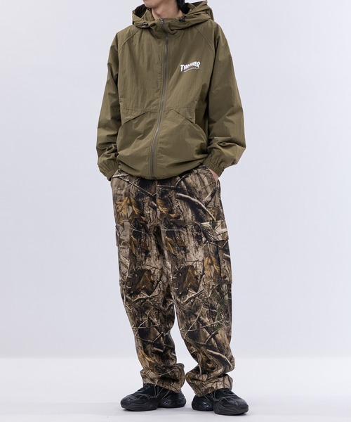 THRASHER（スラッシャー） ナイロンジャケット 「at」「THRASHER