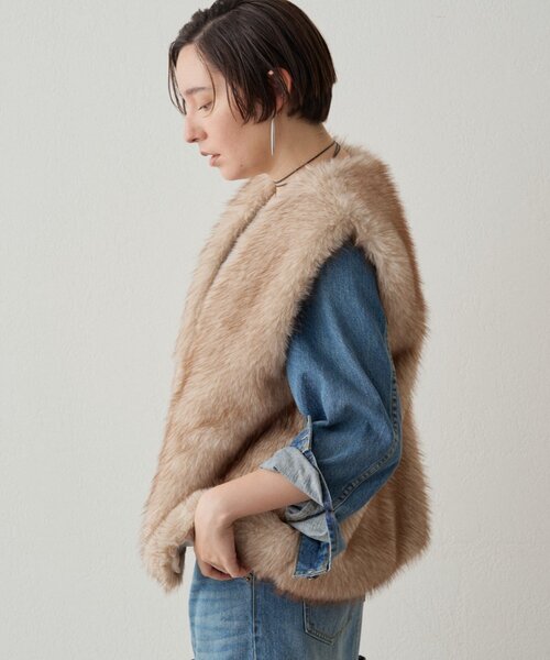 ラウンジドレス　エコファーベスト LOUNGEDRESS（ラウンジドレス）の「エコファーベスト（ベスト