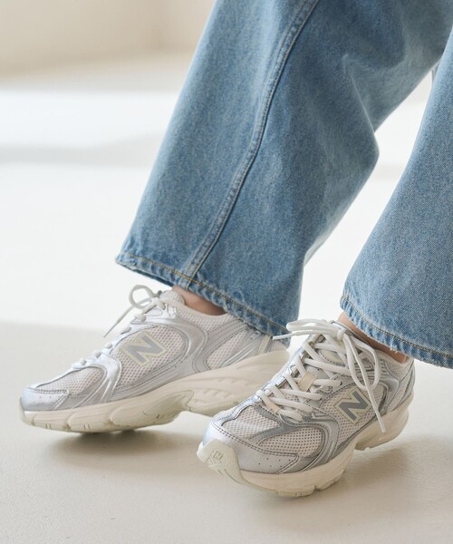 ウォーキングシューズ スニーカー 「New Balance」U530 メタリックカラー スニーカー レディースの画像