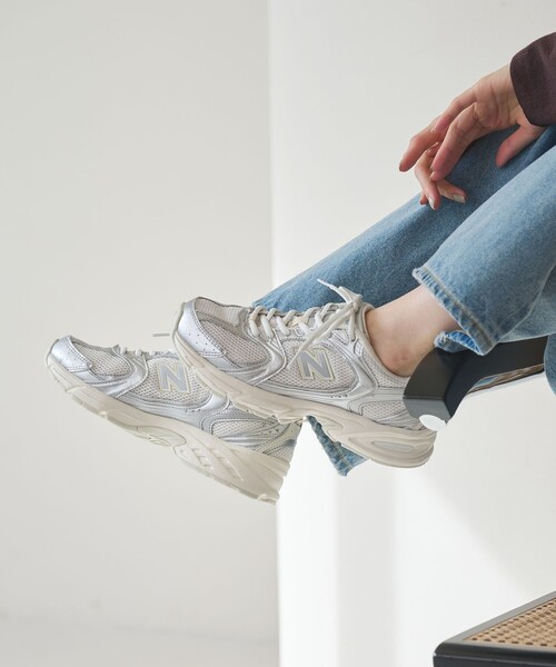 ウォーキングシューズ スニーカー 「New Balance」U530 メタリックカラー スニーカー レディースの画像