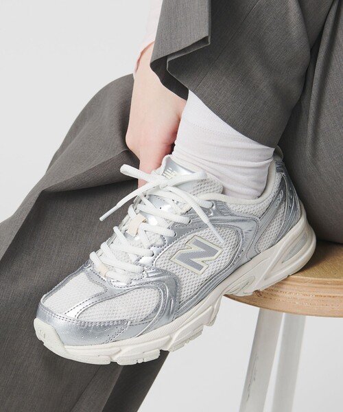 ウォーキングシューズ スニーカー 「New Balance」U530 メタリックカラー スニーカー レディースの画像