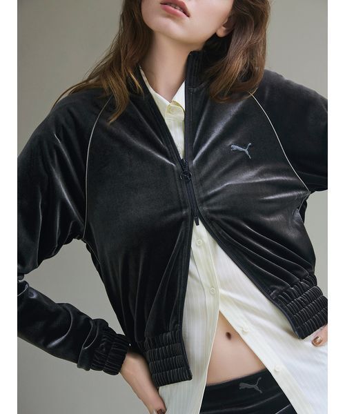PUMA（プーマ） ジャージ 「emmi×PUMA」VELOR SHORT TRACK JK