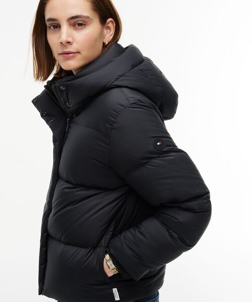 TOMMY HILFIGER（トミー・ヒルフィガー） ブルゾン アウター 撥水