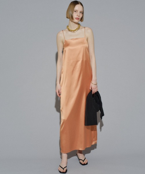 yae ファスナースリットサテンドレス ピンク Fastener slit satin dress/ファスナースリットサテンドレス