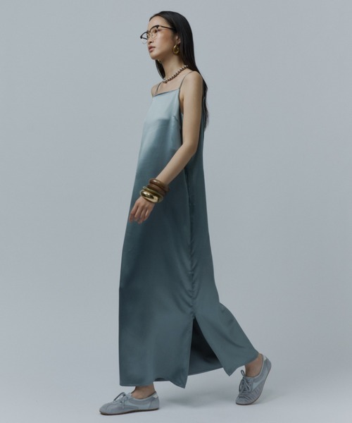 ワンピース Fastener slit satin dress/ファスナースリット