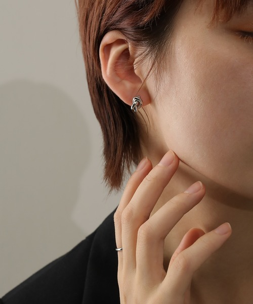 ORLEAN ピアス 金属アレルギー対応 ノットデザインピアス サージカル 