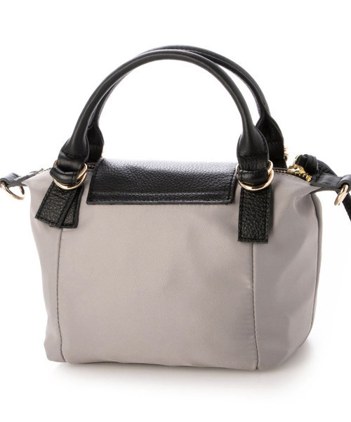 perche（ペルケ） ショルダーバッグ バッグ perche / ナイロン×牛革