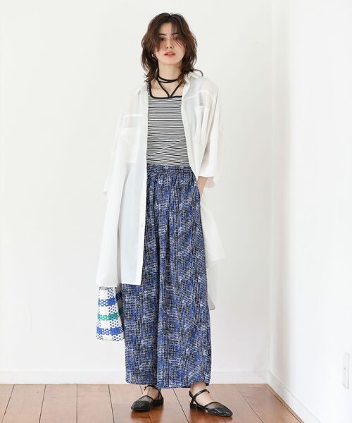 【 】ネイビー花柄ミディ丈シャツワンピース Green Parks シャツワンピース 7分袖ミディ丈シャツワンピース