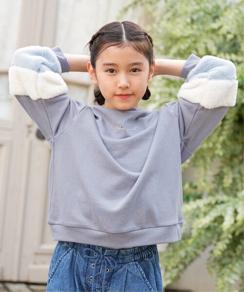 ikka（イッカ） トレーナー 袖ファー刺繍ラインストーンプルオーバー